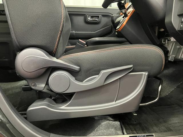 タフトＧ下取車　Ｂｌｕｅｔｏｏｔｈ　電動格納式ドアミラー　ナビＴＶ　前席シートヒーター　ドラレコ　衝突安全ボディ　オートライト　リヤカメラ　スマートキー　イモビライザー　地デジ　ＤＶＤ　ＬＥＤヘッドランプ（長崎県）の中古車