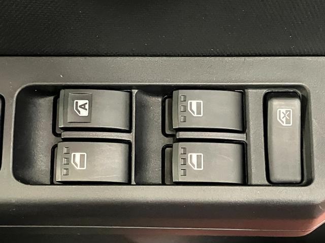 タフトＧ下取車　Ｂｌｕｅｔｏｏｔｈ　電動格納式ドアミラー　ナビＴＶ　前席シートヒーター　ドラレコ　衝突安全ボディ　オートライト　リヤカメラ　スマートキー　イモビライザー　地デジ　ＤＶＤ　ＬＥＤヘッドランプ（長崎県）の中古車