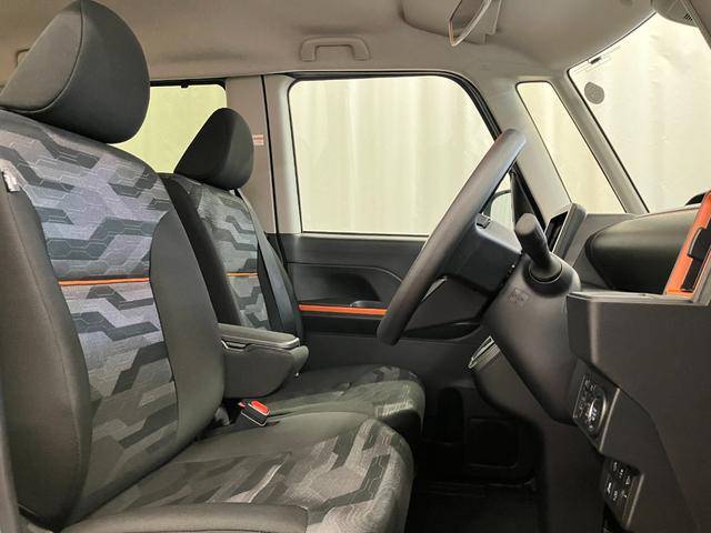 タントファンクロスひょう害車　届出済未使用車　展示車　アイドリングストップ　レーダーブレーキ　１オーナー　両側オートスライドドア　車線逸脱警報　前席シートヒーター　禁煙車　イモビライザー　ＬＥＤライト　スマートキー（長崎県）の中古車