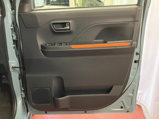 タントファンクロスひょう害車　届出済未使用車　展示車　アイドリングストップ　レーダーブレーキ　１オーナー　両側オートスライドドア　車線逸脱警報　前席シートヒーター　禁煙車　イモビライザー　ＬＥＤライト　スマートキー（長崎県）の中古車