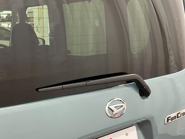 タントファンクロスひょう害車　届出済未使用車　展示車　アイドリングストップ　レーダーブレーキ　１オーナー　両側オートスライドドア　車線逸脱警報　前席シートヒーター　禁煙車　イモビライザー　ＬＥＤライト　スマートキー（長崎県）の中古車