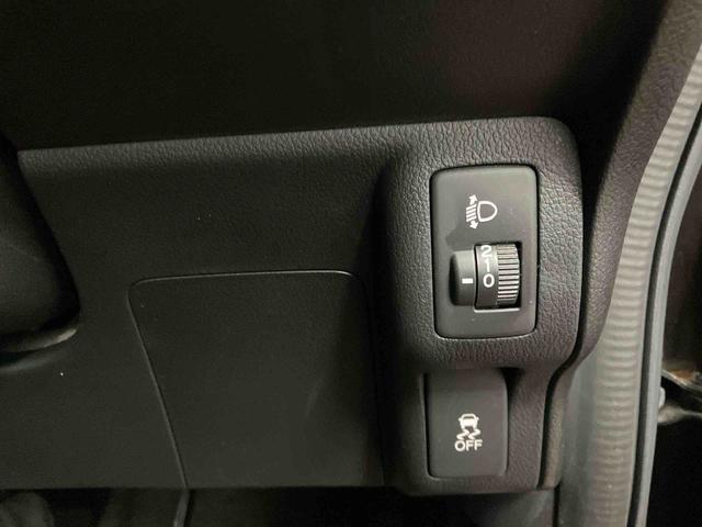 Ｎ−ＢＯＸＧ・Ｌパッケージ下取車　ナビ　運転席エアバッグ　助手席エアバッグ　電動格納ミラー　アイドリングストップ　ＶＳＡ　バックカメラ　イモビライザー　片側電動スライドドア　横滑り防止　スマートキー　ＡＢＳ　ＥＴＣ（長崎県）の中古車