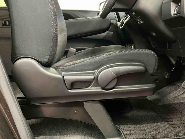 Ｎ−ＢＯＸＧ・Ｌパッケージ下取車　ナビ　運転席エアバッグ　助手席エアバッグ　電動格納ミラー　アイドリングストップ　ＶＳＡ　バックカメラ　イモビライザー　片側電動スライドドア　横滑り防止　スマートキー　ＡＢＳ　ＥＴＣ（長崎県）の中古車