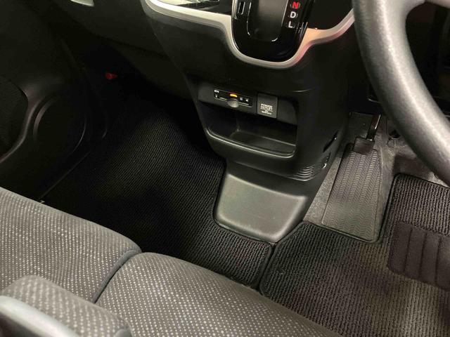 Ｎ−ＢＯＸＧ・Ｌパッケージ下取車　ナビ　運転席エアバッグ　助手席エアバッグ　電動格納ミラー　アイドリングストップ　ＶＳＡ　バックカメラ　イモビライザー　片側電動スライドドア　横滑り防止　スマートキー　ＡＢＳ　ＥＴＣ（長崎県）の中古車