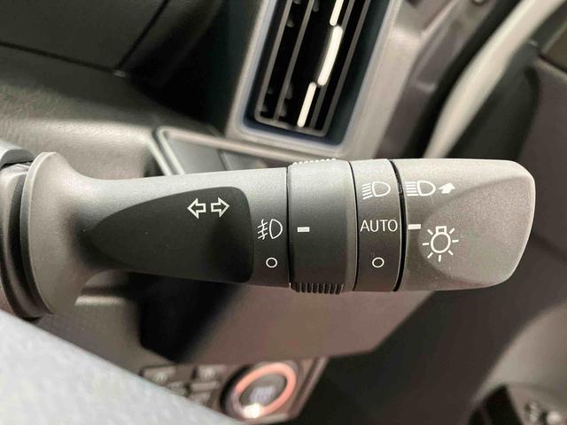 タントカスタムＲＳ届出済未使用車　元展示車　ターボ　衝突被害軽減システム　車線逸脱防止　アイドリングストップ　両側電動スライドドア　禁煙　シートヒーター　オートマチックハイビーム　スマートキー　ＬＥＤヘッドライト（長崎県）の中古車