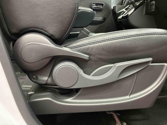 タントカスタムＲＳ届出済未使用車　元展示車　ターボ　衝突被害軽減システム　車線逸脱防止　アイドリングストップ　両側電動スライドドア　禁煙　シートヒーター　オートマチックハイビーム　スマートキー　ＬＥＤヘッドライト（長崎県）の中古車