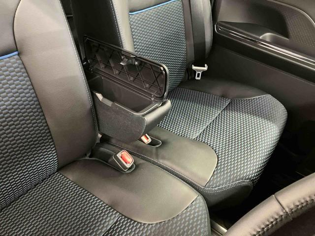 タントカスタムＲＳ届出済未使用車　元展示車　ターボ　衝突被害軽減システム　車線逸脱防止　アイドリングストップ　両側電動スライドドア　禁煙　シートヒーター　オートマチックハイビーム　スマートキー　ＬＥＤヘッドライト（長崎県）の中古車