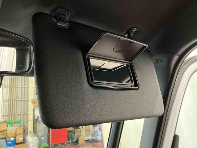 タントカスタムＲＳ届出済未使用車　元展示車　ターボ　衝突被害軽減システム　車線逸脱防止　アイドリングストップ　両側電動スライドドア　禁煙　シートヒーター　オートマチックハイビーム　スマートキー　ＬＥＤヘッドライト（長崎県）の中古車