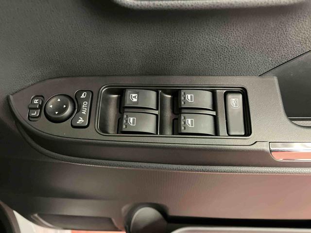 タントカスタムＲＳ届出済未使用車　元展示車　ターボ　衝突被害軽減システム　車線逸脱防止　アイドリングストップ　両側電動スライドドア　禁煙　シートヒーター　オートマチックハイビーム　スマートキー　ＬＥＤヘッドライト（長崎県）の中古車