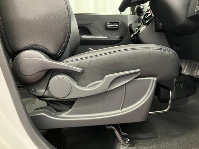 タントカスタムＸ届出済未使用車　元展示車　衝突被害軽減システム　アイドリングストップ　両側電動スライドドア　シートヒーター　電動格納式ドアミラー　オートマチックハイビーム　禁煙　車線逸脱警報装置　ＬＥＤヘッドランプ（長崎県）の中古車