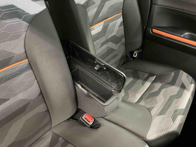 タントファンクロス元試乗車　ナビ　パノラマカメラ　ブルートゥース　ドライブレコーダー　衝突被害軽減システム　両側電動スライドドア　シートヒーター　レーンキープアシスト　ＬＥＤヘッドランプ　オートライト　スマートキー（長崎県）の中古車