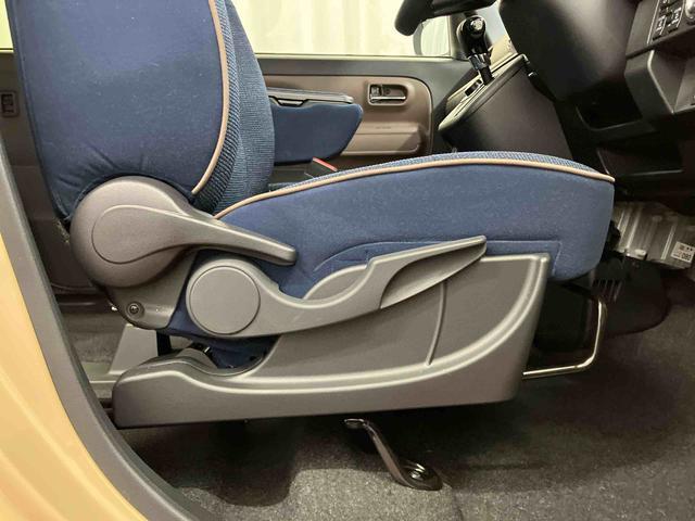 ムーヴキャンバスセオリーＧ届出済未使用車　元展示車　アイドリングストップ　衝突被害軽減システム　電動格納ミラー　ＬＥＤヘッドランプ　シートヒーター　両側電動スライドドア　禁煙　オートライト　１オーナー　車線逸脱警報（長崎県）の中古車