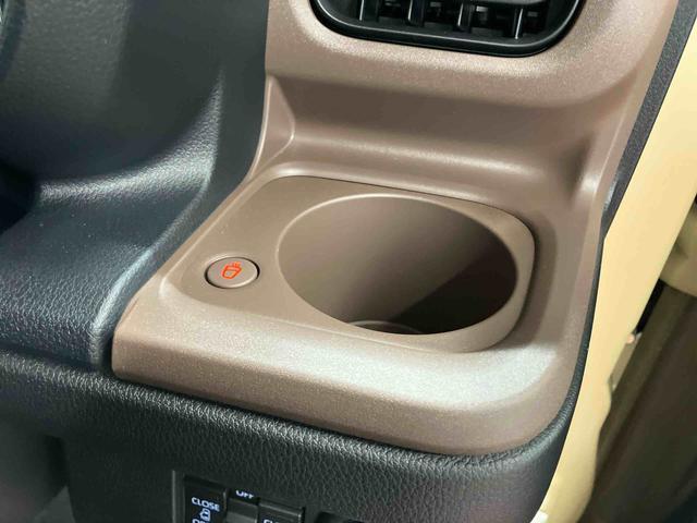 ムーヴキャンバスセオリーＧ届出済未使用車　元展示車　アイドリングストップ　衝突被害軽減システム　電動格納ミラー　ＬＥＤヘッドランプ　シートヒーター　両側電動スライドドア　禁煙　オートライト　１オーナー　車線逸脱警報（長崎県）の中古車