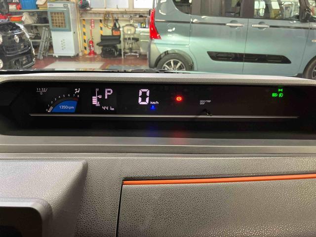 タントファンクロス元試乗車　衝突被害軽減システム　両側電動スライドドア　シートヒーター　１オーナー　オートマチックハイビーム　レーンキープアシスト　ＬＥＤヘッドランプ　スマートキー　オートライト　ベンチシート（長崎県）の中古車