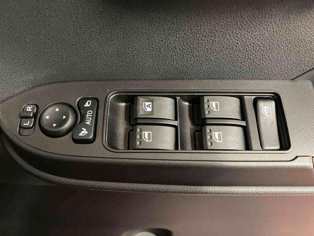 タントファンクロス元試乗車　衝突被害軽減システム　両側電動スライドドア　シートヒーター　１オーナー　オートマチックハイビーム　レーンキープアシスト　ＬＥＤヘッドランプ　スマートキー　オートライト　ベンチシート（長崎県）の中古車