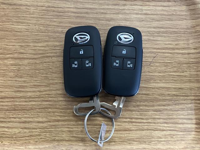 タントファンクロス届出済未使用車　元展示車　衝突被害軽減システム　レーンキープアシスト　両側電動スライドドア　シートヒーター　ＬＥＤヘッドランプ　オートライト　オートマチックハイビーム　アイドリングストップ（長崎県）の中古車