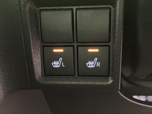 タントファンクロス届出済未使用車　元展示車　衝突被害軽減システム　レーンキープアシスト　両側電動スライドドア　シートヒーター　ＬＥＤヘッドランプ　オートライト　オートマチックハイビーム　アイドリングストップ（長崎県）の中古車