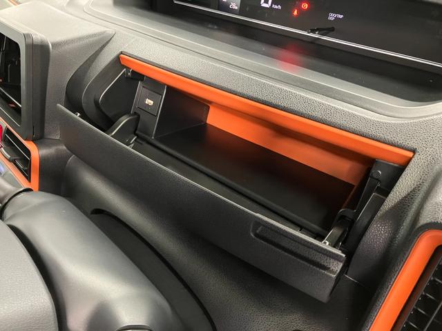 タントファンクロス届出済未使用車　元展示車　衝突被害軽減システム　レーンキープアシスト　両側電動スライドドア　シートヒーター　ＬＥＤヘッドランプ　オートライト　オートマチックハイビーム　アイドリングストップ（長崎県）の中古車