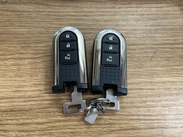 タントＸ　ＳＡIII下取車　ナビ　バックカメラ　片側電動両側スライドドア　シートヒーター　フルセグＴＶ　Ｂｌｕｅｔｏｏｔｈ　ＤＶＤ　衝突被害軽減システム　横滑り防止装置　オートマチックハイビーム　プッシュスタート（長崎県）の中古車