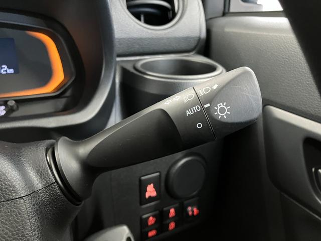 ミライースL SAIIIキーレス アイドリングストップ 運転席エアバッグ 助手席エアバッグ 1オーナー 整備記録簿 オートマチックハイビーム 衝突安全ボディ オートライト ABS 横滑り防止装置 衝突被害軽減システム(長崎県)の中古車