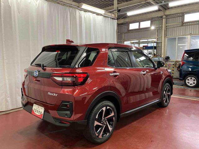 ロッキープレミアムＧ　ＨＥＶナビ　ブルートゥース　ドライブレコーダー　パノラマモニター　衝突被害軽減システム　アダプティブクルーズコントロール　衝突安全ボディ　シートヒーター　スマートキー　ＬＥＤヘッドランプ　オートライト（長崎県）の中古車