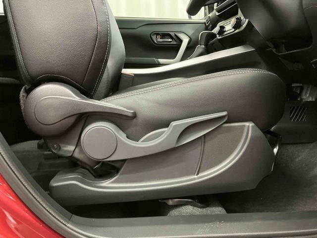 ロッキープレミアムＧ　ＨＥＶナビ　ブルートゥース　ドライブレコーダー　パノラマモニター　衝突被害軽減システム　アダプティブクルーズコントロール　衝突安全ボディ　シートヒーター　スマートキー　ＬＥＤヘッドランプ　オートライト（長崎県）の中古車