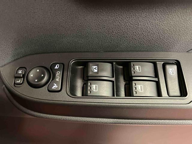 タントファンクロス元試乗車　衝突被害軽減システム　両側電動スライドドア　シートヒーター　１オーナー　オートマチックハイビーム　レーンキープアシスト　ＬＥＤヘッドランプ　スマートキー　オートライト　ベンチシート　アルミ（長崎県）の中古車