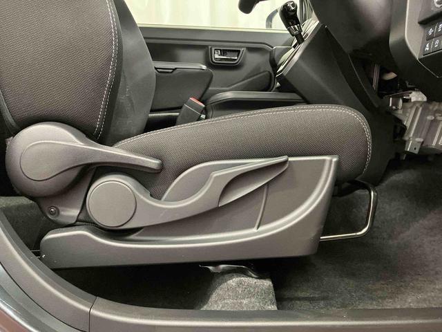 タフトＧ　ダーククロムベンチャー届出済未使用車　元展示車　１オーナー　アダプティブクルーズコントロール　オートマチックハイビーム　ＬＥＤヘッドランプ　レーンキープアシスト　アイドリングストップ　電動格納ミラー　禁煙車　スマートキー（長崎県）の中古車