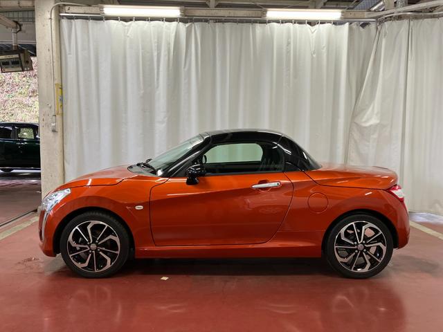 コペンローブ下取車　ターボ　ＣＶＴ　シートヒーター　ＬＥＤヘッドランプ　フォグランプ　横滑り防止装置　純正アルミホイール　スマートキー　プッシュスタート　アイドリングストップ（長崎県）の中古車