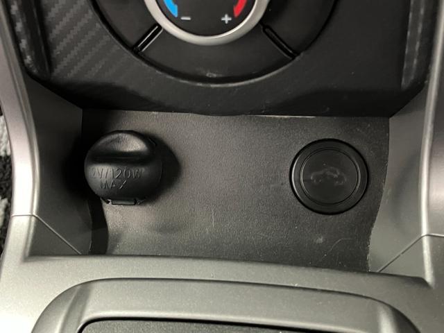 コペンローブ下取車　ターボ　ＣＶＴ　シートヒーター　ＬＥＤヘッドランプ　フォグランプ　横滑り防止装置　純正アルミホイール　スマートキー　プッシュスタート　アイドリングストップ（長崎県）の中古車