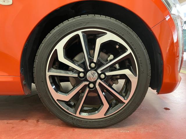 コペンローブ下取車　ターボ　ＣＶＴ　シートヒーター　ＬＥＤヘッドランプ　フォグランプ　横滑り防止装置　純正アルミホイール　スマートキー　プッシュスタート　アイドリングストップ（長崎県）の中古車