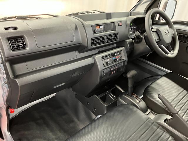 ハイゼットトラックスタンダード元展示車　１オーナー　２ＷＤ　ＣＶＴ車　禁煙　パワーステアリング　ＡＭ／ＦＭラジオ　オートライト　オートマチックハイビーム　衝突被害軽減システム　レーンアシスト　横滑り防止装置　アイドリングストップ（長崎県）の中古車