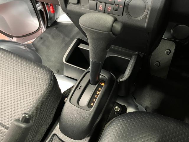 ハイゼットトラックスタンダード元展示車　１オーナー　２ＷＤ　ＣＶＴ車　禁煙　パワーステアリング　ＡＭ／ＦＭラジオ　オートライト　オートマチックハイビーム　衝突被害軽減システム　レーンアシスト　横滑り防止装置　アイドリングストップ（長崎県）の中古車