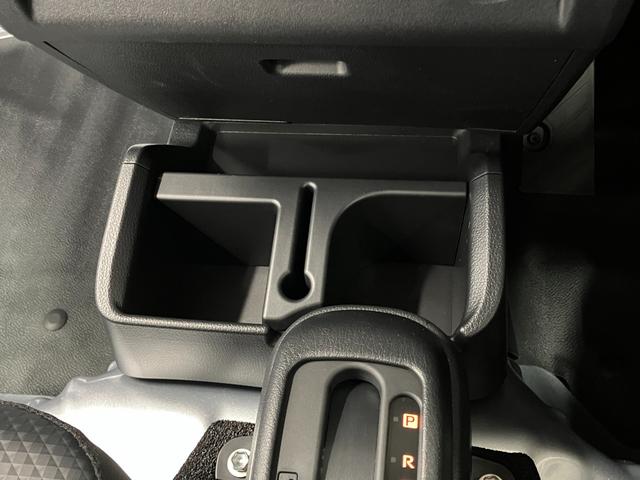 ハイゼットトラックスタンダード元展示車　１オーナー　２ＷＤ　ＣＶＴ車　禁煙　パワーステアリング　ＡＭ／ＦＭラジオ　オートライト　オートマチックハイビーム　衝突被害軽減システム　レーンアシスト　横滑り防止装置　アイドリングストップ（長崎県）の中古車