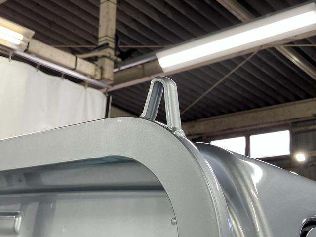 ハイゼットトラックスタンダード元展示車　１オーナー　２ＷＤ　ＣＶＴ車　禁煙　パワーステアリング　ＡＭ／ＦＭラジオ　オートライト　オートマチックハイビーム　衝突被害軽減システム　レーンアシスト　横滑り防止装置　アイドリングストップ（長崎県）の中古車