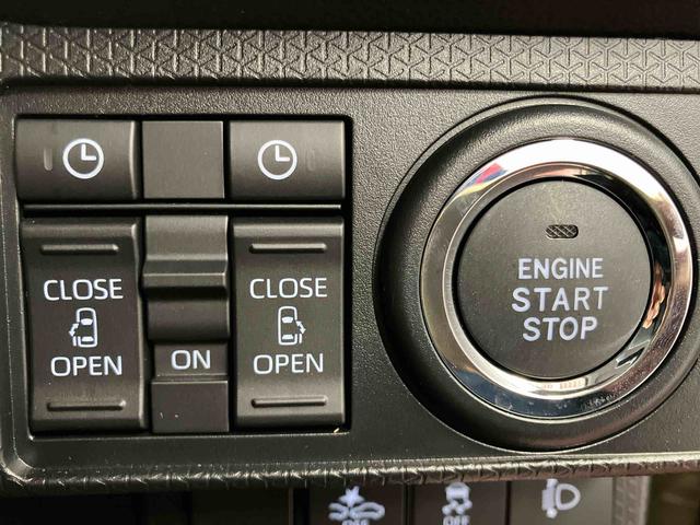 タントファンクロスターボ届出済未使用車　元展示車　ターボ　ディスプレイオーディオ　１オーナー車　ＬＥＤヘッドランプ　シ−トヒ−タ−　車線逸脱警報　スマートキー　衝突安全ボディ　アルミホイール　記録簿　オートマチックハイビーム（長崎県）の中古車