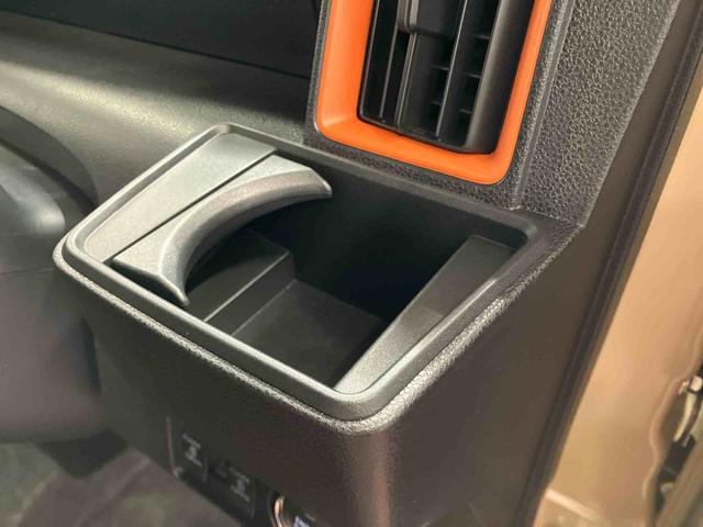 タントファンクロスターボ届出済未使用車　元展示車　ターボ　ディスプレイオーディオ　１オーナー車　ＬＥＤヘッドランプ　シ−トヒ−タ−　車線逸脱警報　スマートキー　衝突安全ボディ　アルミホイール　記録簿　オートマチックハイビーム（長崎県）の中古車