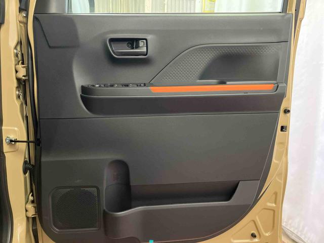 タントファンクロスターボ届出済未使用車　元展示車　ターボ　ディスプレイオーディオ　１オーナー車　ＬＥＤヘッドランプ　シ−トヒ−タ−　車線逸脱警報　スマートキー　衝突安全ボディ　アルミホイール　記録簿　オートマチックハイビーム（長崎県）の中古車