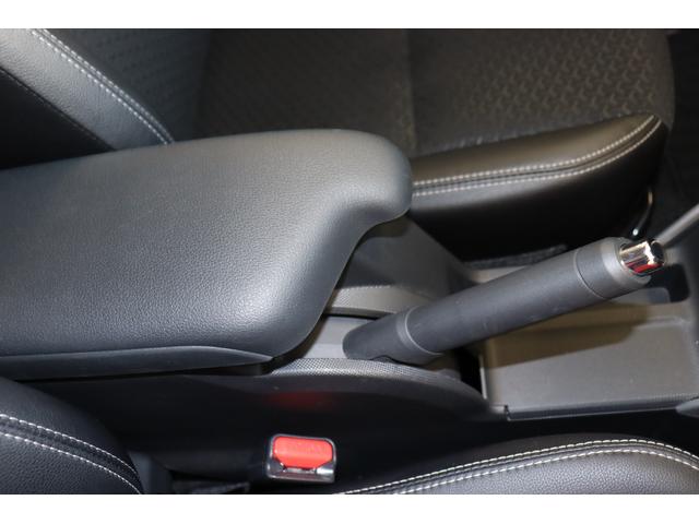 ロッキープレミアム衝突被害軽減ブレーキ スマホ連携ディスプレイオーディオ フルセグTV Bluetooth接続 バックカメラ キーフリーシステム(長崎県)の中古車