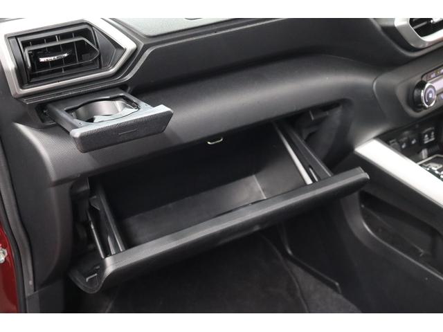 ロッキープレミアム４ＷＤ　ナビＴＶ　ＤＶＤ再生　Ｂｌｕｅｔｏｏｔｈ　ＥＴＣ車載器　ドライブレコーダー　バックカメラ　追従式クルコン　スマートキー　アイドリングストップ　ＬＥＤライト　記録簿（長崎県）の中古車