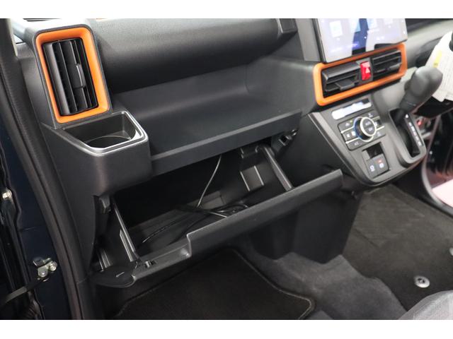 タントファンクロス１オーナー車　ナビＴＶ　ＤＶＤ　Ｂｌｕｅｔｏｏｔｈ　ドライブレコーダー　パノラマモニター　両側電動スライドドア　アイドリングストップ　スマートキー　シートヒーター　ＬＥＤ　記録簿（長崎県）の中古車