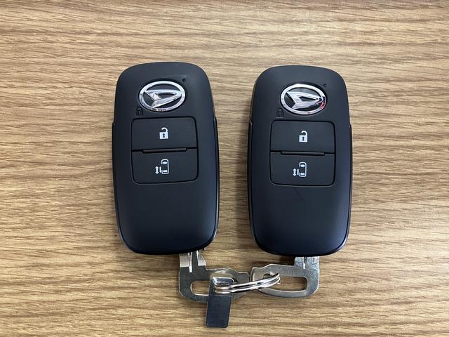 タントＸ届出済未使用車　展示車　ワンオーナー　禁煙　スマートキ−　ＬＥＤヘッドランプ　盗難警報装置　片側電動両側スライドドア　オートライト　衝突安全ボディ　アイドリングストップ　衝突回避システム　点検記録簿付（長崎県）の中古車