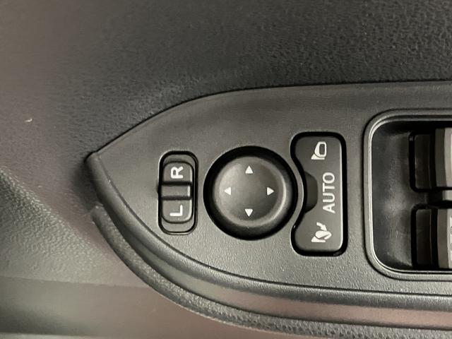 タントＸ届出済未使用車　展示車　ワンオーナー　禁煙　スマートキ−　ＬＥＤヘッドランプ　盗難警報装置　片側電動両側スライドドア　オートライト　衝突安全ボディ　アイドリングストップ　衝突回避システム　点検記録簿付（長崎県）の中古車