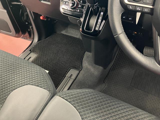 タントカスタムＲＳスタイルセレクション下取車　ナビＴＶ　ＤＶＤ再生　Ｂｌｕｅｔｏｏｔｈ　ＥＴＣ　ドライブレコーダー　パノラマモニター　両側電動スライドドア　ターボエンジン　アイドリングストップ　スマートキー　衝突安全ボディ　整備記録簿（長崎県）の中古車