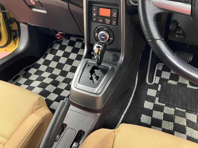 コペンローブ下取車　メモリーナビ　バックカメラ　ＴＶ　ＤＶＤ　ブルートゥース　ＥＴＣ　ドライブレコーダー　シートヒーター　スマートキー　アイドリングストップ　エアバッグ　衝突安全ボディ　記録簿　アルミホイール（長崎県）の中古車