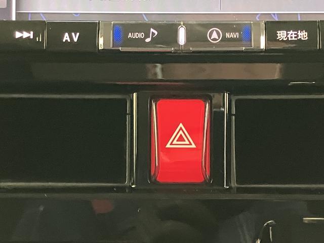 トールカスタムＧ　ＳＡII下取車　ナビＴＶ　ＤＶＤ再生　Ｂｌｕｅｔｏｏｔｈ接続　ＥＴＣ　ドラレコ付き　パノラマカメラ　両側電動スライドドア　オートクルーズ　ＬＥＤ　エコアイドル　オートライト　スマートキー　Ｗエアバッグ　記録簿（長崎県）の中古車