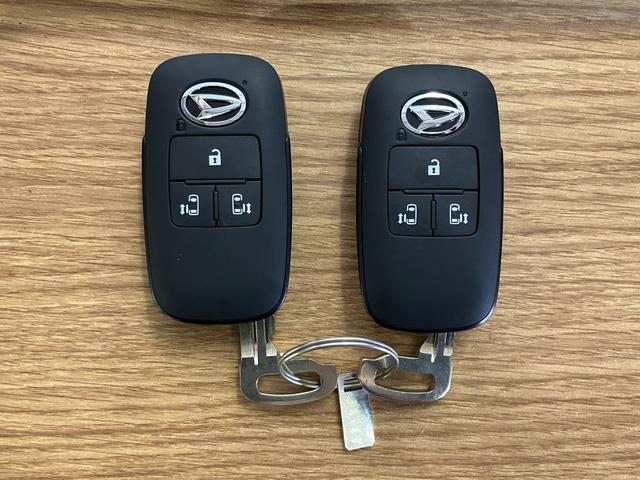 ムーヴキャンバスストライプスＧ届出済未使用車　展示車　踏み間違い防止　セキュリティ　　禁煙　プッシュスタートスマートキー　電格ミラー　ＬＥＤヘッドライト　シートヒーター　キーフリーシステム　車線逸脱警告　オートハイビーム（長崎県）の中古車