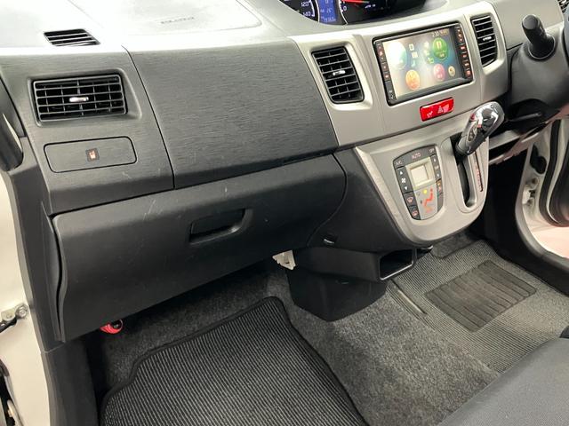 ムーヴカスタム　Ｘリミテッド下取車　セキュリティーアラーム　電格ミラー　スマートキー　ＤＶＤ再生　衝突安全ボディ　ベンチシート　運転席エアバック　ＡＢＳ　アルミホイール　ワンセグ　記録簿　アイドリングストップ搭載（長崎県）の中古車