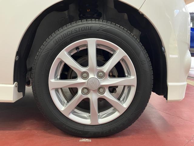 ムーヴカスタム　Ｘリミテッド下取車　セキュリティーアラーム　電格ミラー　スマートキー　ＤＶＤ再生　衝突安全ボディ　ベンチシート　運転席エアバック　ＡＢＳ　アルミホイール　ワンセグ　記録簿　アイドリングストップ搭載（長崎県）の中古車