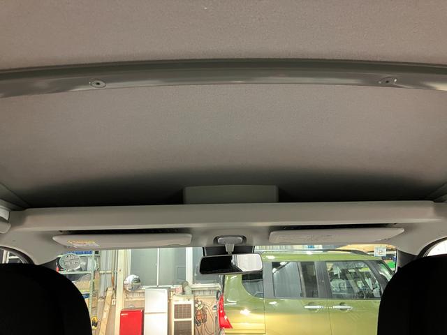 ハイゼットカーゴＤＸ届出済未使用車　展示車　誤発進抑制　禁煙　両側スライド　デュアルエアバッグ　キーフリーシステム　レーンアシスト　横滑り防止機能　ワンオーナー車　安全ボディ　アイドリングストップ　オートライト　記録簿（長崎県）の中古車